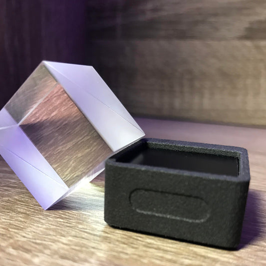 HoloDisplay Cube: Your Personal 3D Gallery